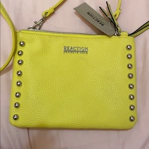 Keneth Cole Reaction Crossbody